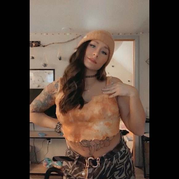 1gurlztrash_